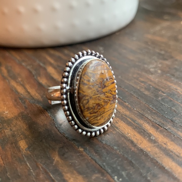 ✨NWT✨Large Wood Agate Gemstone Sterling Silver Ring - Picture 1 of 4